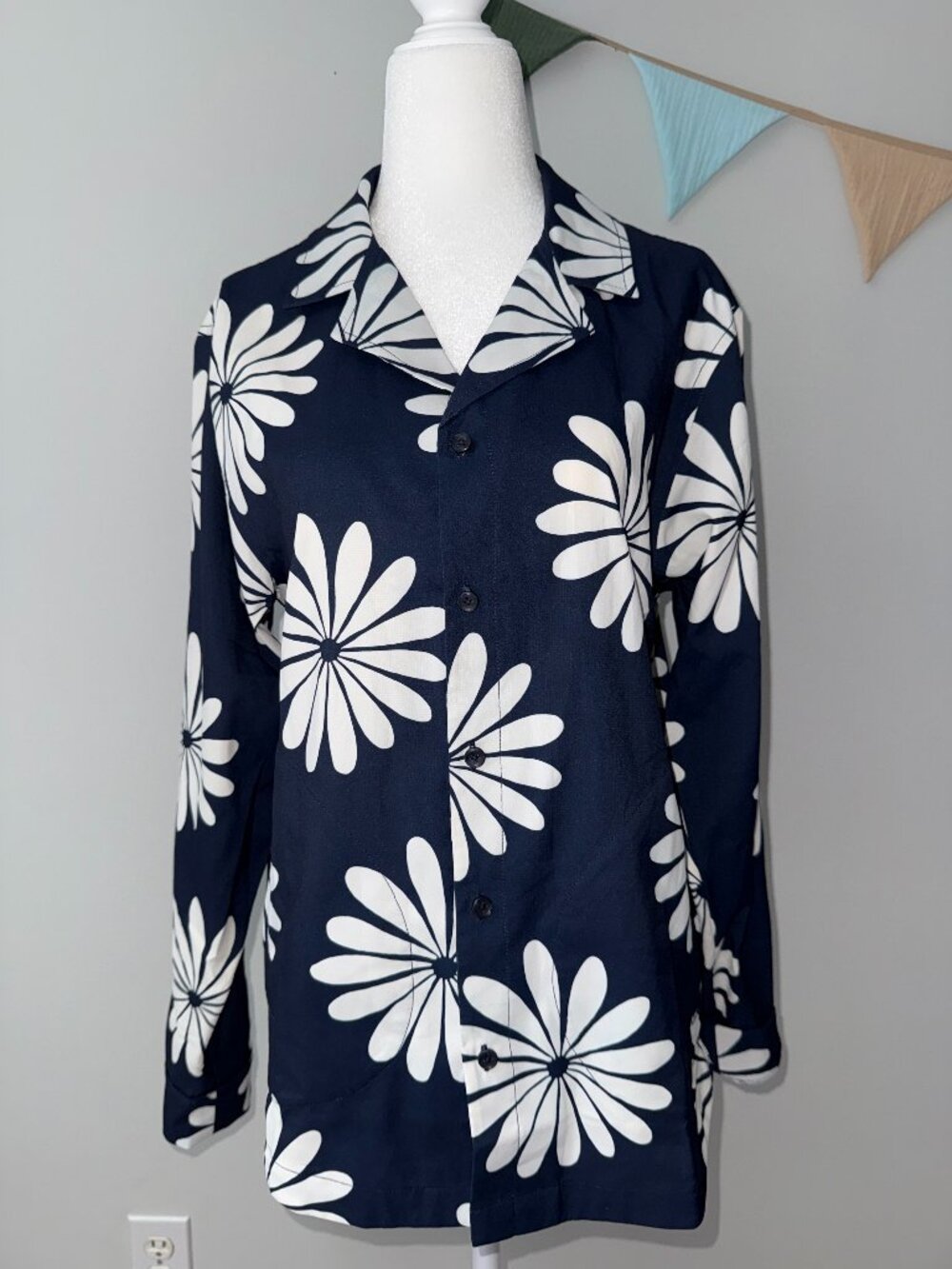 Outdoor Voices Navy White Floral Lightweight Jacket XS